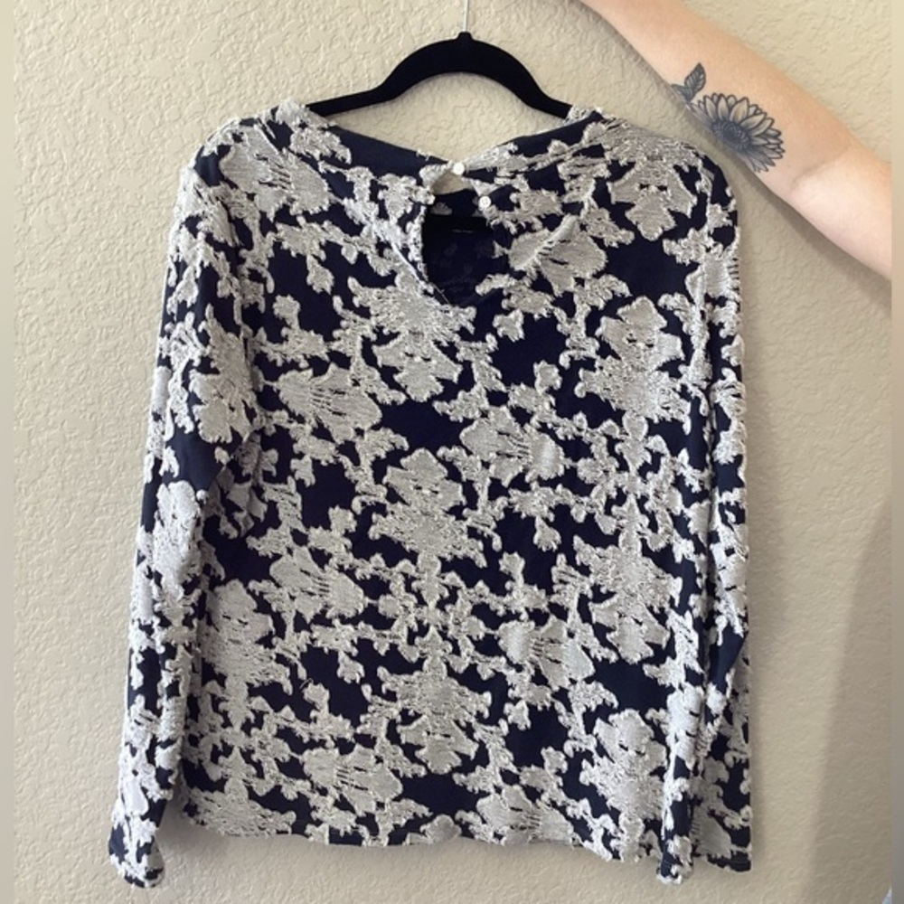 Loft shirt